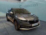 Skoda Superb, COMBI TDI SCOUT N, Jahr 2024 - München