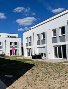 Bezugsfertiges Reihenmittelhaus in Bad Schwartau - Bad Schwartau