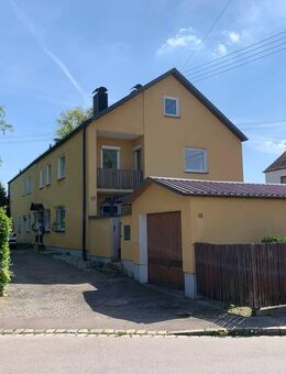 KNIPFER`S IMMOBILIENSCHÄTZE - Renovierungsbedürftiges Zweifamilienhaus in Augsburg-Hochzoll zum Kauf - Augsburg