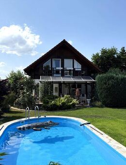 Sehr gepflegtes Einfamilienhaus mit Garage, Pool und großen Garten in Bohnsdorf - Berlin