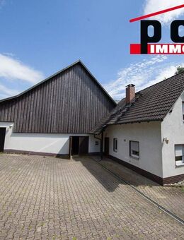 PREIS GESENKT! Bauernhaus, Mehrfamilienhaus auf großem Grundstück + Nebengebäude + Scheune und Garten! - Bad Rodach