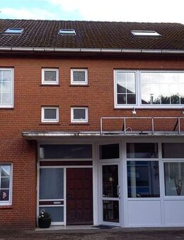 Anlageobjekt in Randlage von Cuxhaven! Interessantes, vielseitig nutzbares Wohn- und Geschäftshaus nahe der Elbmündung in Altenbruch! - Cuxhaven