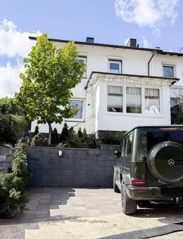 Von der Weitsicht ins Blütenmeer zur Geborgenheit vorm Kaminfeuer! Einfamilienhaus in Top-Lage! - Bad Neuenahr-Ahrweiler