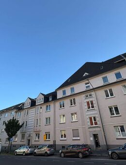 Zentral, komfortabel, gut geschnitten – 3-Zimmer-Wohnung mit Balkon in Essen-Holsterhausen - Essen