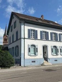 Wohnhaus mit Büro/Praxis in Stadtlage -Denkmalschutzobjekt- - Schopfheim