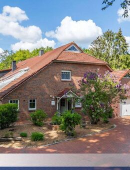 Zum Zweifamilienhaus umgebauter Resthof auf großem Grundstück in ruhiger, ländlicher Lage, Obj. 8590 - Saterland