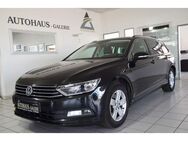 VW Passat Variant /AHK/PDC/SITZHZG/EURO6/SCHECKHEFT - Sennfeld