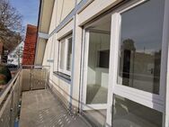 Renovierte 2,5-Zimmer-Wohnung mit Balkon - Weil der Stadt