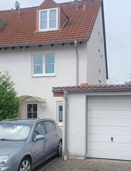 Doppelhaushälfte - Ideal für Familien, Investoren & Naturliebhaber - Homburg