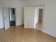 Attraktive 2 Zimmer Single - Wohnung (ca. 65m²) in traumhafter Lage Nürnberg - Erlenstegen, Nähe Wöhrder See. Ab sofort frei.. - Nürnberg