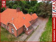 * Historische Denkmalgeschützte Doppelhaushälfte (rechts) in Wymeer, Ostfriesland * Komplett saniert 2022 * - Bunde