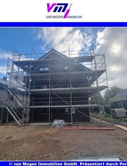 Neubau - Geräumige 3-Zimmer Dachgeschosswohnung mit Balkon zu vermieten - Straelen