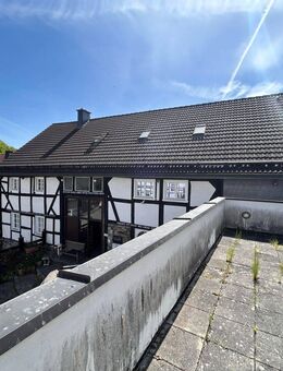Denkmalschutz - Gemütliches Einfamilienhaus in Hallenberg-Braunshausen - Hallenberg