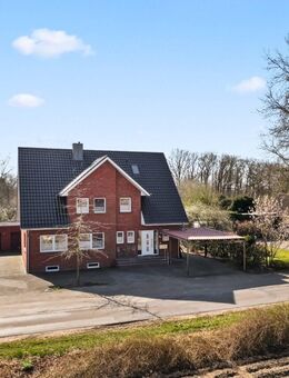 +++ Reserviert+++Charmantes Mehrfamilienhaus auf großem Grundstück !! - Wietmarschen