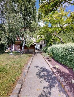 PROVISIONSFREI: Einzugsfähiges Reihenhaus mit Terrasse in naturnaher Lage unweit von Halle (Saale) - Landsberg
