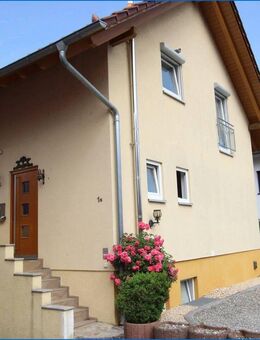 Preis angepasst! Modernes Einfamilienhaus mit toller Einliegerwohnung - nahe Bodensee! ab Juli frei - Moos (Baden-Württemberg)