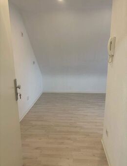 + + + SANIERTE 1 ZKB WOHNUNG DG FURPACH + + + - Neunkirchen (Saarland)