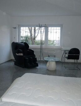 Als 2. Wohnsitz : 1 Zimmer mit Dusche ohne Kochgelegenheit in Warthausen - Warthausen