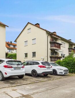 Reichenbach: 3-Zimmer Wohnung mit Stellplatz in zentraler Lage - Reichenbach (Fils)