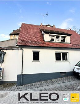 Sofort bezugsfertig & leerstehend – charmantes 1–2-Familienhaus mit Burgblick in Cadolzburg - Cadolzburg