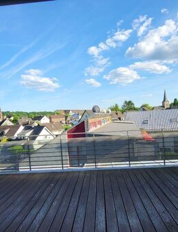 Leichlingen Rhl. 2 Zi. ca. 75m², Einbauk. D.B+Fenster. Große Dachterrasse, gehobene Ausstattung - Leichlingen (Rheinland, Blütenstadt) Zentrum