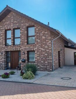 Modernes Einfamilienhaus mit Nebengebäude in Wilhelmshaven - neuwertig und hochwertig ausgestattet - Wilhelmshaven