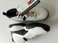 Nike Hightops Sneakers Gr. 36,5 neu mit Etikett - Zeitz