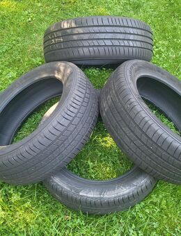 Sommerreifen 215/55 R18 95H Kumho DOT 44/21 mit 7mm ECSTA HS51 - Taucha