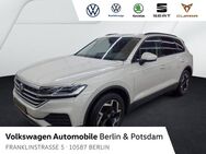 VW Touareg, 3.0 V6 TDI, Jahr 2024 - Berlin