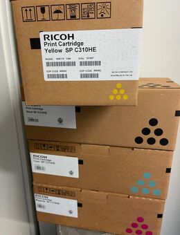 Original Ricoh Toner SP C310HE - Wiesenbach (Baden-Württemberg)