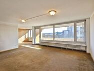 Großzügige, lichtdurchflutete Wohnung mit viel Gestaltungspotential - Leonberg (Baden-Württemberg)