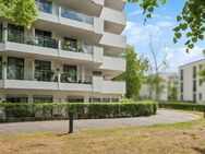 Exklusive 3-Zimmer-Wohnung mit großzügigem Balkon und eigenem Stellplatz in Berlin-Reinickendorf - Berlin