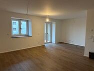 ZUR MIETE - 2-Zimmer-Wohnung mit Balkon in 97318 Kitzingen (WE 3-L06) - Kitzingen