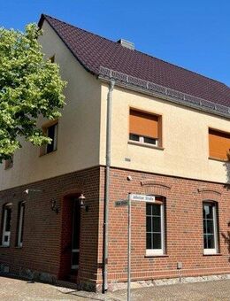 eine Immobilie - vielseitige Nutzungsmöglichkeiten - Bitterfeld-Wolfen