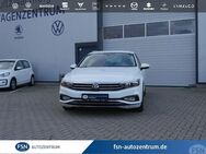 VW Passat Variant, 2.0 TDI Elegance MAT, Jahr 2020 - Rostock