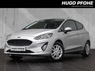 Ford Fiesta, Cool & Connect 71PS, Jahr 2019 - Hamburg