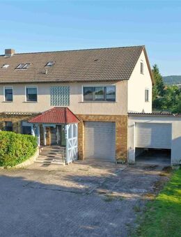Viel Platz zum Wohnen und Arbeiten - Ein- bis Zweifamilienhaus in Reichensachsen - Wehretal