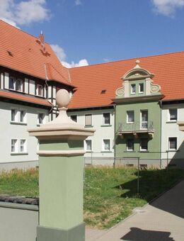 2-RWE im Altbau * Badewanne * bezugsfertig - Riesa