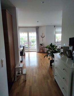 Helle 2 Zimmerwohnung mit Balkon und Stellplatz in Nilkheim - Aschaffenburg
