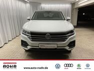 VW Touareg, ( Kreuzungsassist, Jahr 2020 - Passau