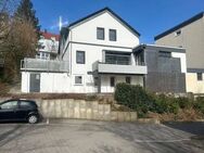 Modernes, außergewöhnlich, sehr geräumiges und hochwertiges Einfamilienhaus mit Balkon, Terrasse, Garten und Doppelgarage (Privatweg) - Lüdenscheid