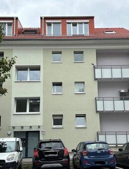 Schöne 2-Zimmer Dachgeschosswohnung mit Balkon! - Heilbronn