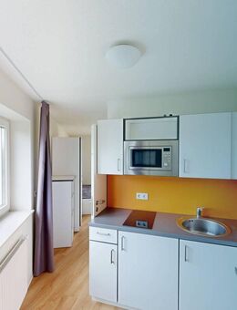 **Direkt in Altona: Modernes Studentenapartment mit EBK, ALL-IN-MIETE uvm.** - Hamburg