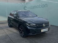 VW Touareg, 3.0 V6 TDI R-Line BLACK STYLE, Jahr 2024 - München