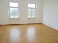 * mit großer Wohnküche * 4 Zimmer Wohnung in Werdau zu vermieten ! - Werdau