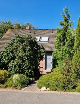 Topgepflegtes Einfamilien-/Ferienhaus auf traumhaftem Grundstück - Süderende