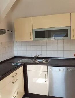 2,5 Raum Maisonettwohnung mit Einbauküche, Pkw-Stellplatz - Barby (Elbe)