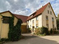 Schönes Ein-/Zweifamilienhaus mit Nebengebäuden in einem Teilort von Weikersheim - Weikersheim