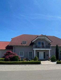 Exklusives Wohnhaus mit angenehm abgeschirmtem Gartenbereich - Niedermohr