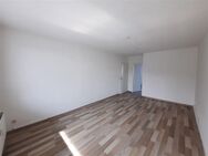 2-Raum-Wohnung mit Balkon - Lauchhammer